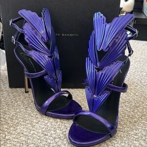 SOLD!!! Giuseppe Zanotti Cruel Summer Sz 38